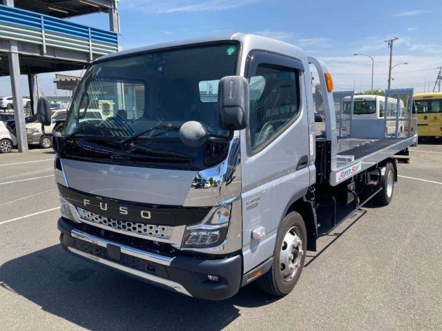 MITSUBISHI CANTER 2022