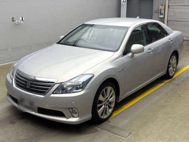 TOYOTA CROWN 2011