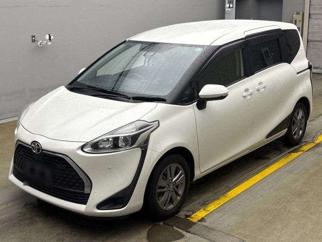 TOYOTA SIENTA 2018
