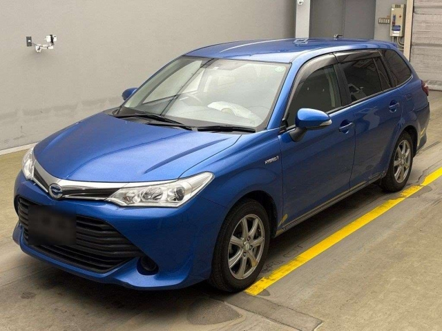 TOYOTA COROLLA FIELDER 2015