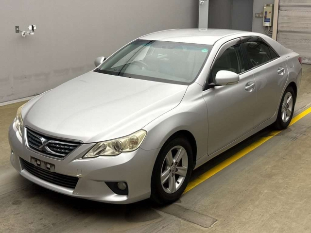 TOYOTA MARK X 2010