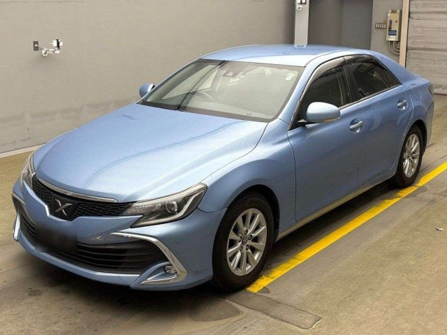 TOYOTA MARK X 2018
