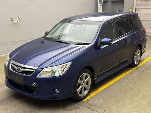 SUBARU EXIGA 2010