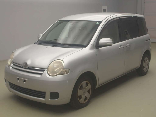 TOYOTA SIENTA 2006