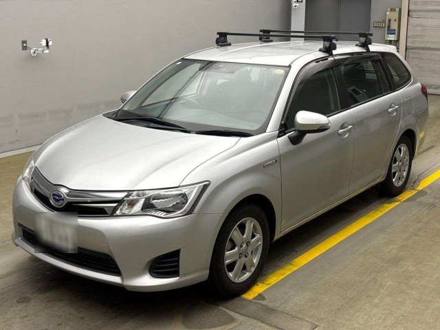 TOYOTA COROLLA FIELDER 2015