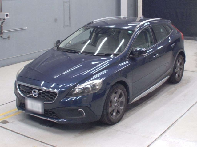 VOLVO V40 2013