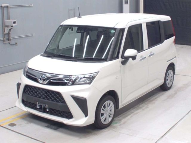 TOYOTA ROOMY 2021