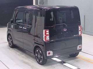 DAIHATSU WAKE 2019
