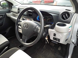 DAIHATSU MIRA E S 2017