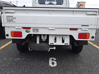 NISSAN CLIPPER TRUCK 2020