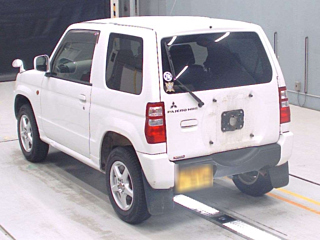 MITSUBISHI PAJERO MINI 2012