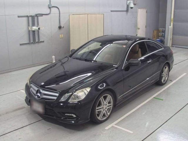 MERCEDES BENZ E CLASS 2009