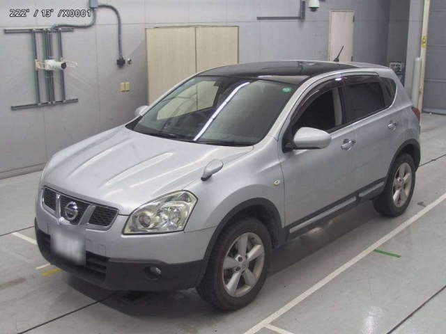 NISSAN DUALIS 2013