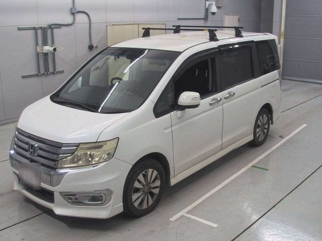 HONDA STEP WAGON 2012