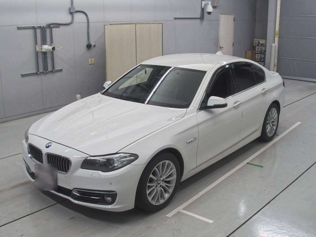 BMW 5 SERIES 2014