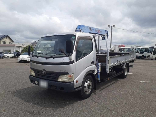 TOYOTA DYNA 2006