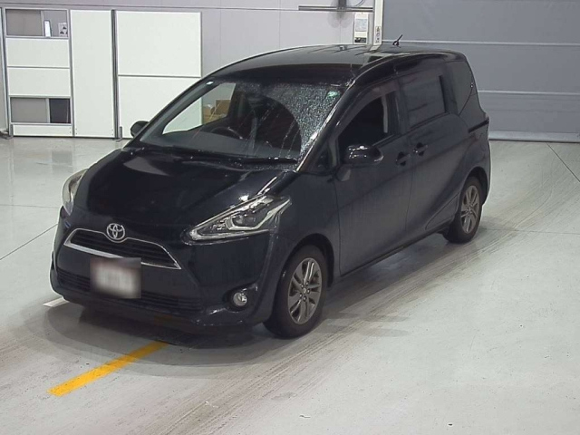 TOYOTA SIENTA 2017