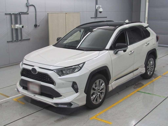 TOYOTA RAV4 2020