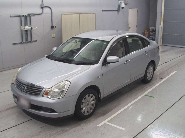 NISSAN SYLPHY 2010