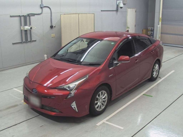 TOYOTA PRIUS 2016