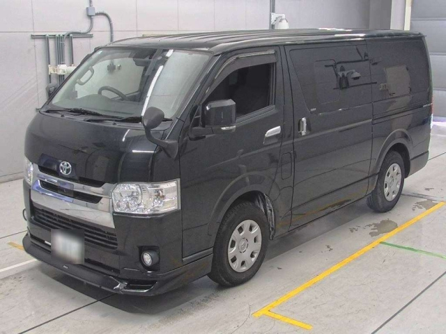 TOYOTA REGIUS ACE VAN 2019