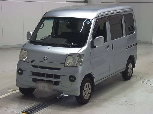 TOYOTA PIXIS VAN 2013