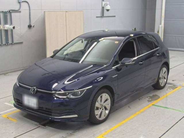 VOLKSWAGEN GOLF 2023
