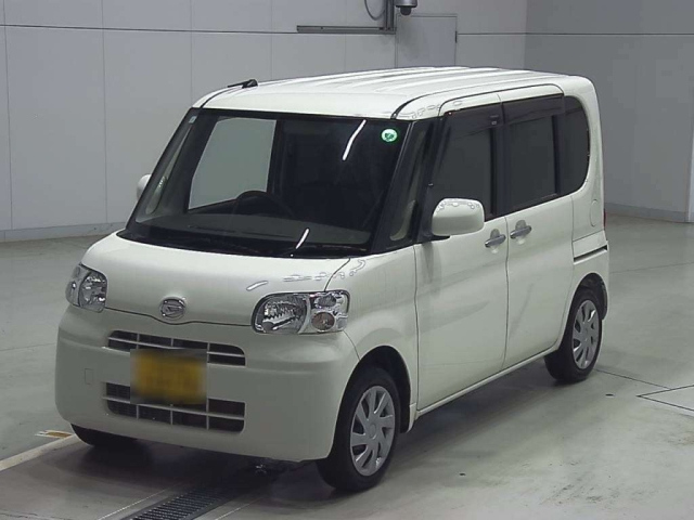 DAIHATSU TANTO 2013
