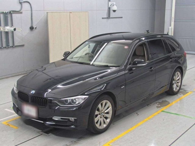 BMW 3 SERIES 2012
