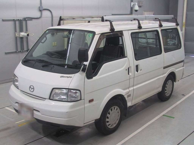 MAZDA BONGO VAN 2017