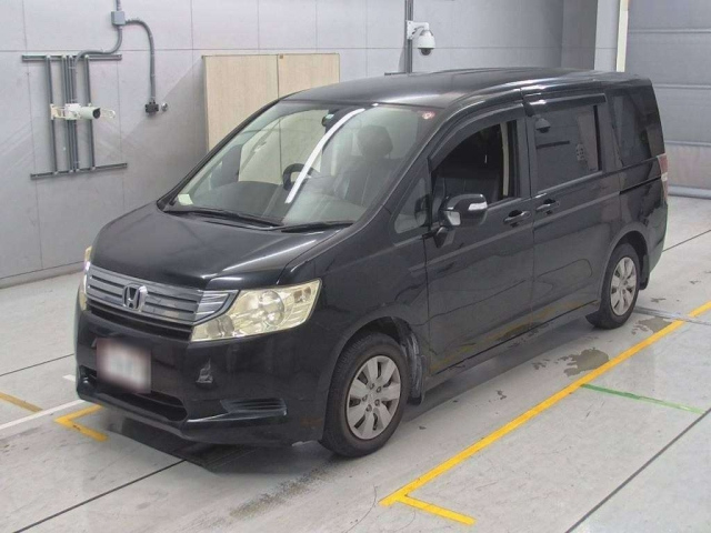 HONDA STEP WAGON 2010