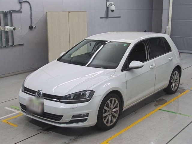 VOLKSWAGEN GOLF 2016