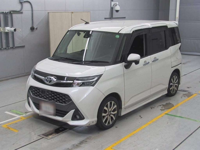 TOYOTA TANK 2017