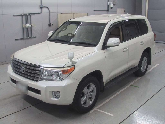 TOYOTA LAND CRUISER 2013