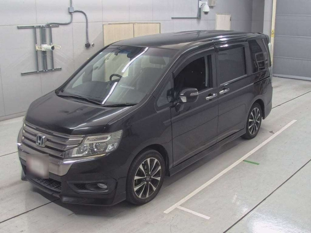 HONDA STEP WAGON 2014
