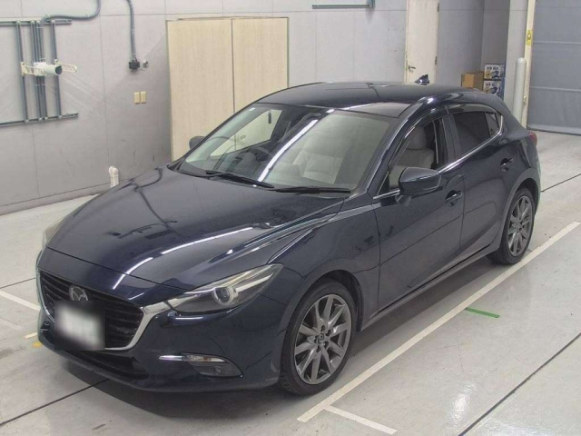 MAZDA AXELA 2016