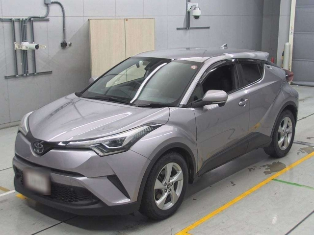 TOYOTA C-HR 2018