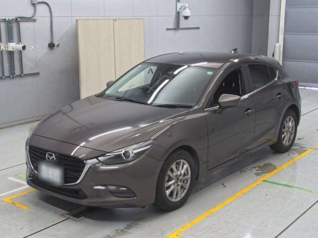 MAZDA AXELA 2017