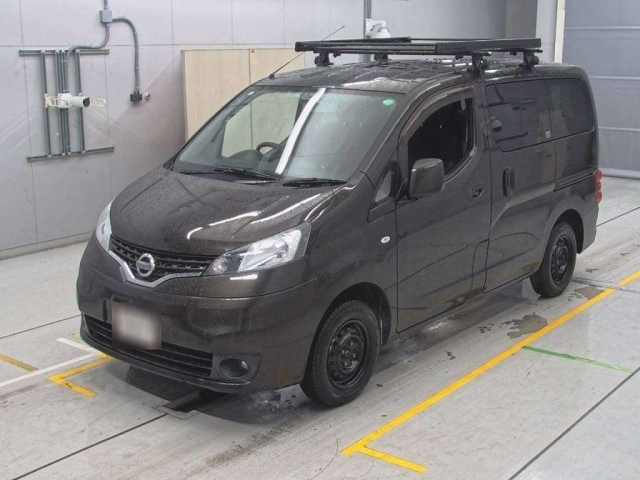 NISSAN NV200 2015