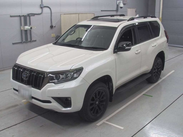 TOYOTA LAND CRUISER PRADO 2021