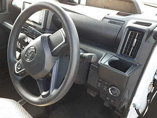 DAIHATSU TANTO 2024