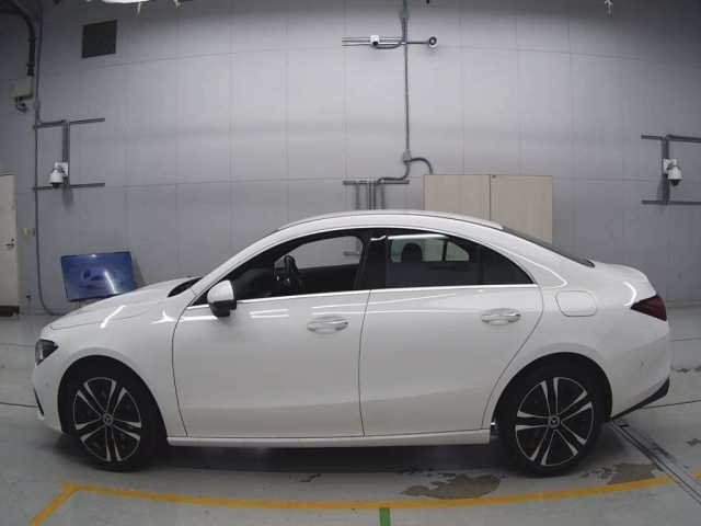 MERCEDES BENZ CLA CLASS 2023