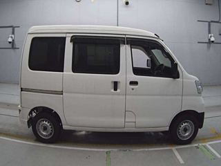 DAIHATSU HIJET VAN 2021