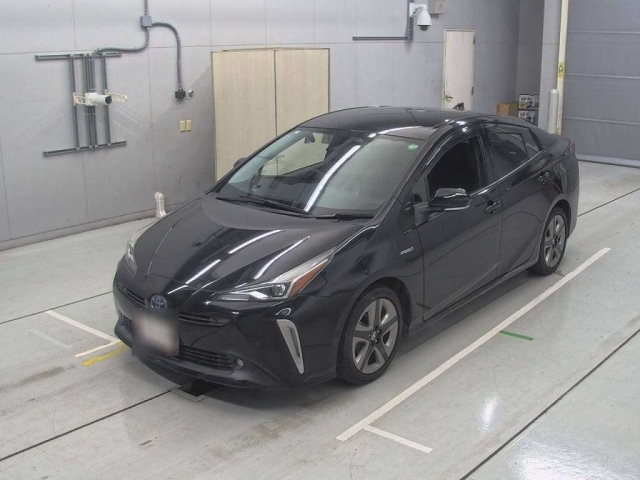 TOYOTA PRIUS 2019