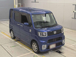 DAIHATSU WAKE 2019
