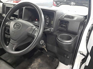 DAIHATSU HIJET VAN 2021