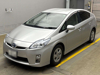 TOYOTA PRIUS 2010