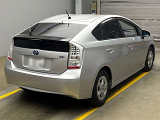TOYOTA PRIUS 2010