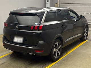 PEUGEOT 5008 2017