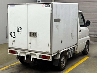 NISSAN CLIPPER TRUCK 2010